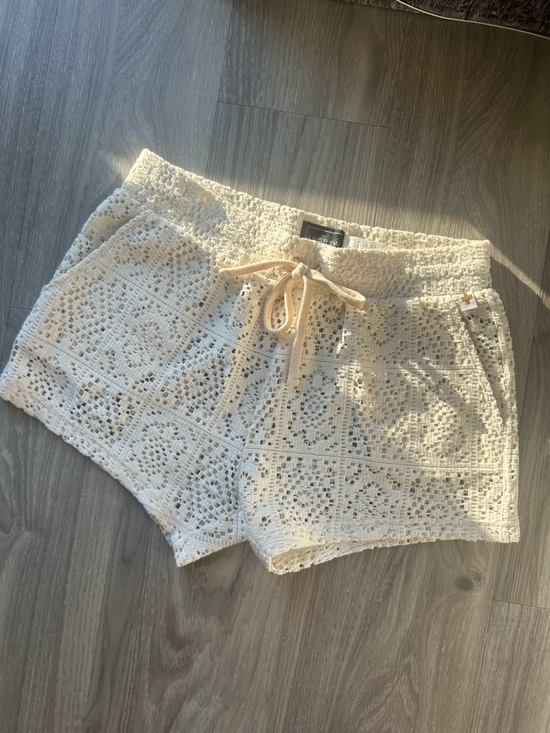 Andrew Christian Other - Andrew Christian | Sheer 4" Mykonos Beach Shorts in Ivory Lace (Medium)